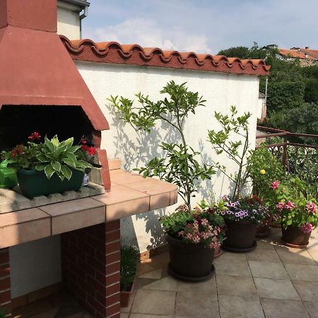 Apartment Lucija Novi Vinodolski Esterno foto