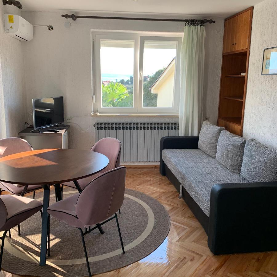 Apartment Lucija Novi Vinodolski Esterno foto