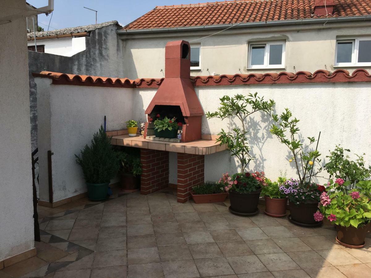 Apartment Lucija Novi Vinodolski Esterno foto
